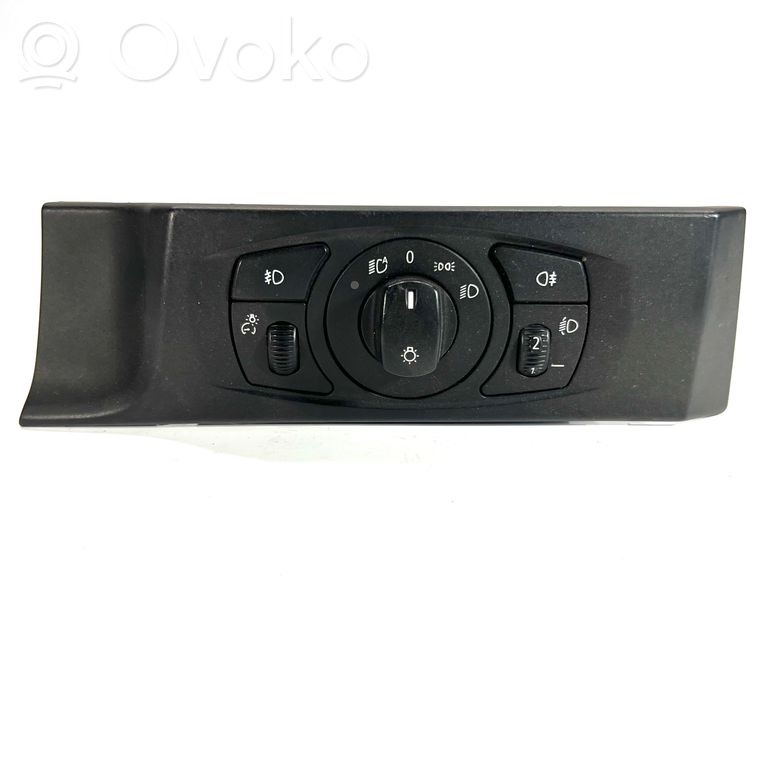 Headlight switch