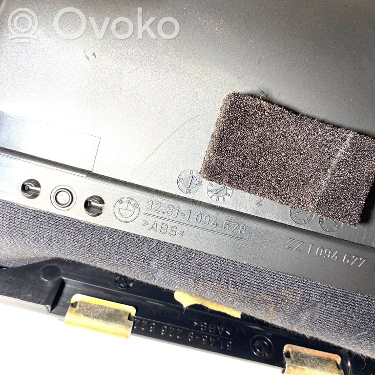 Stūres ass dekoratīvā apdare