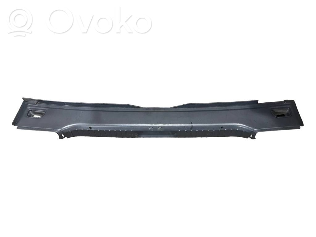Trunk decorative trim