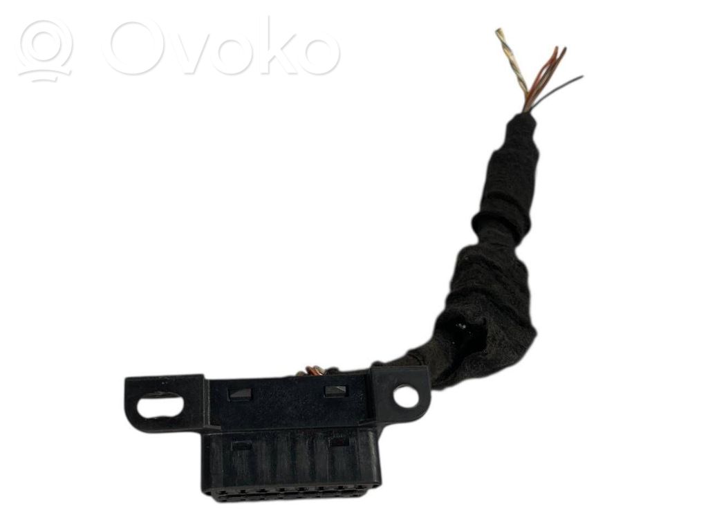Citi elektroinstalācijas vadi