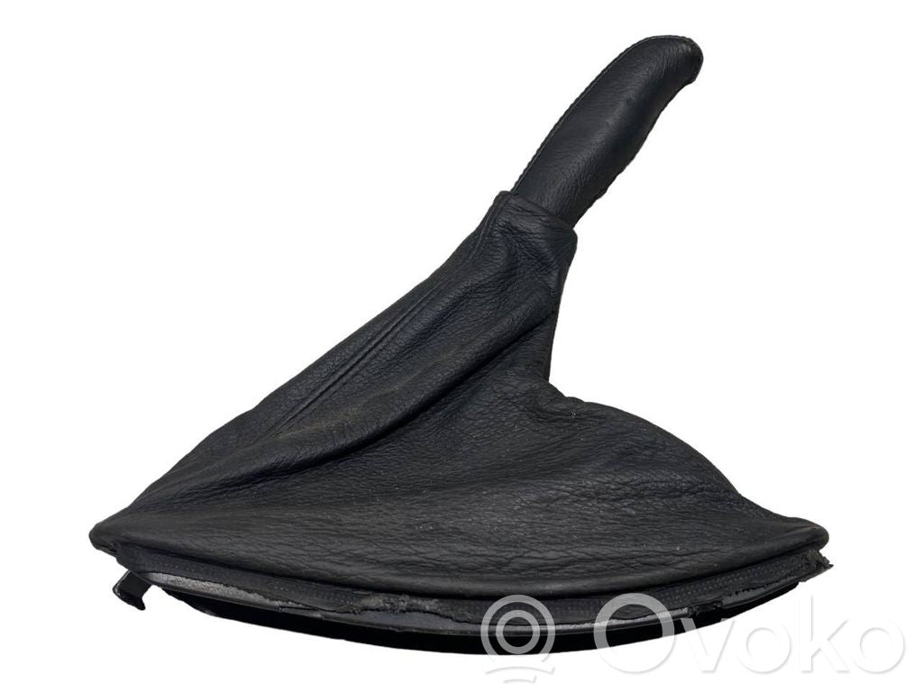 Handle decoration – leather/fabric