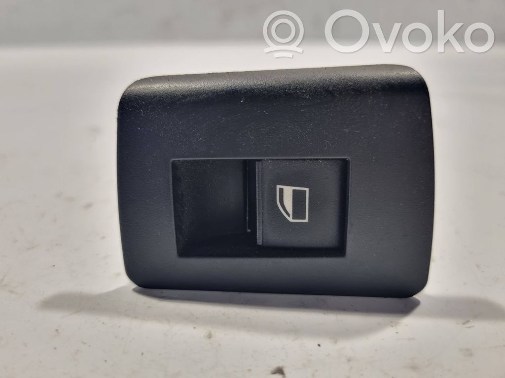 Power window switch