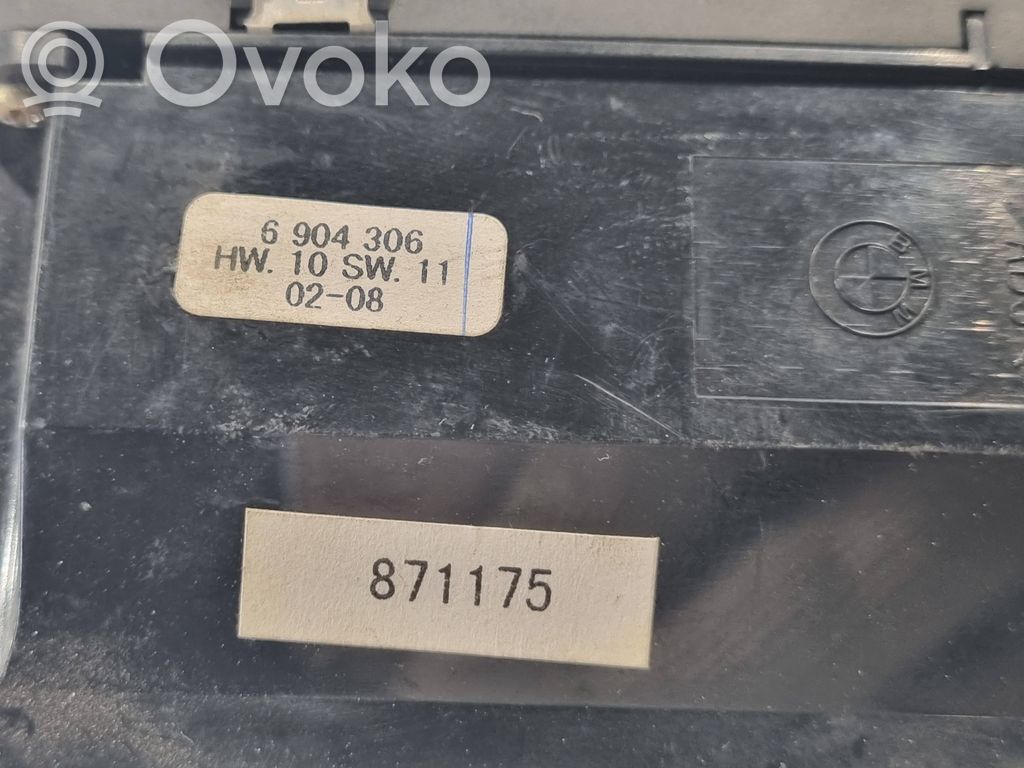 Window lift control switch(es)