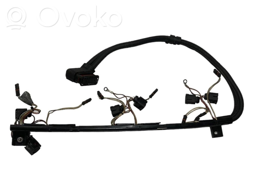 Fuel injector wires