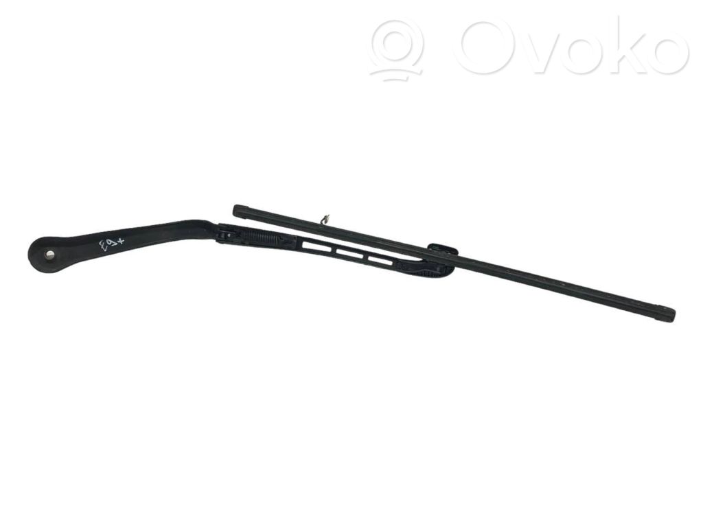 Windshield wiper arm