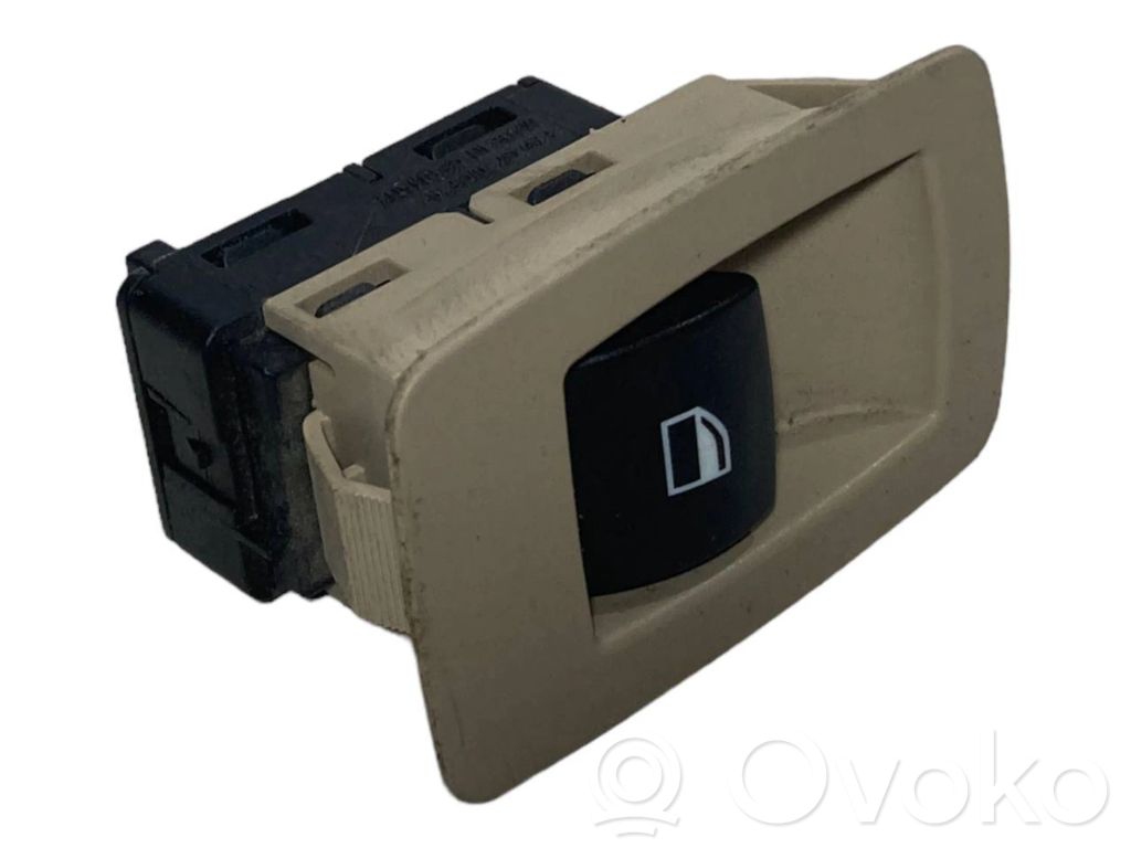 Power window switch