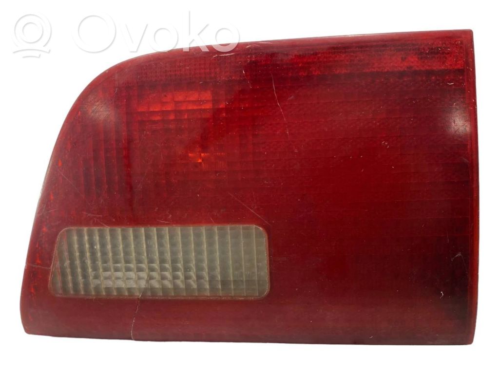 Taillight in the hood