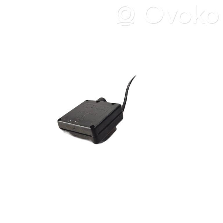 Antenna amplifier