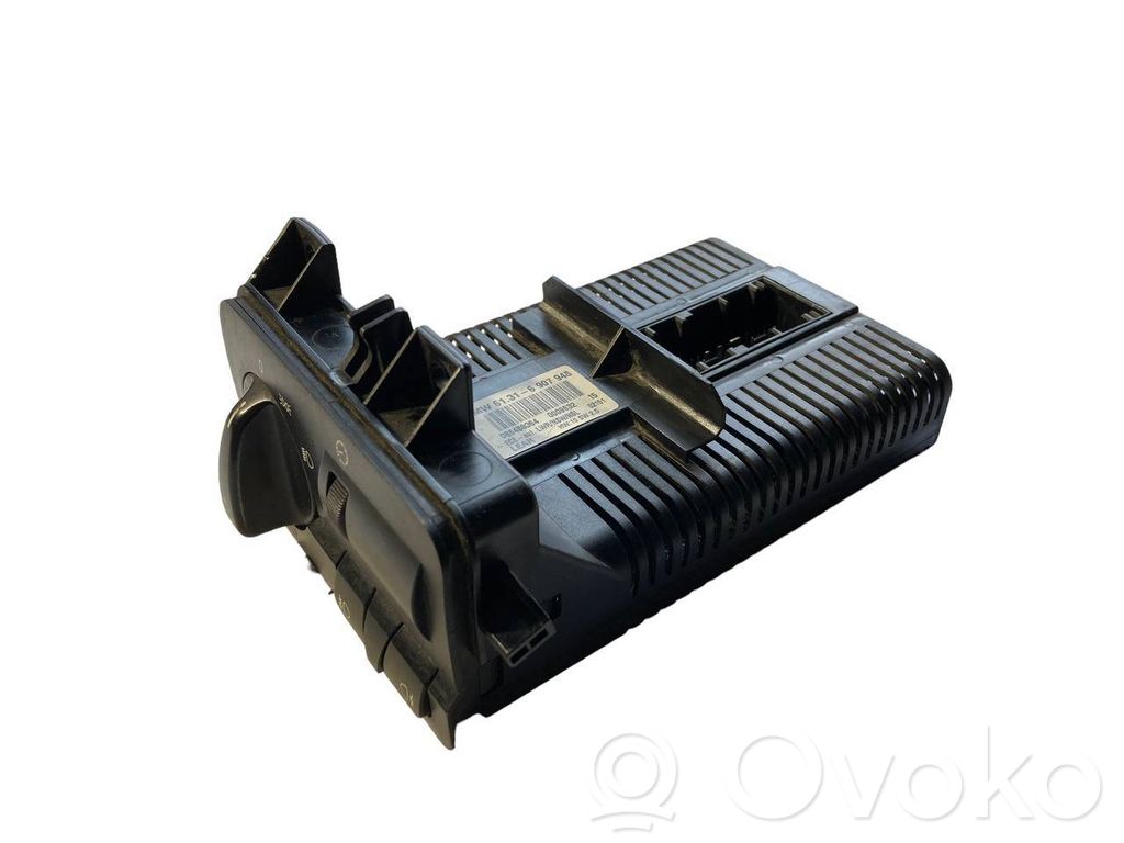 Headlight switch