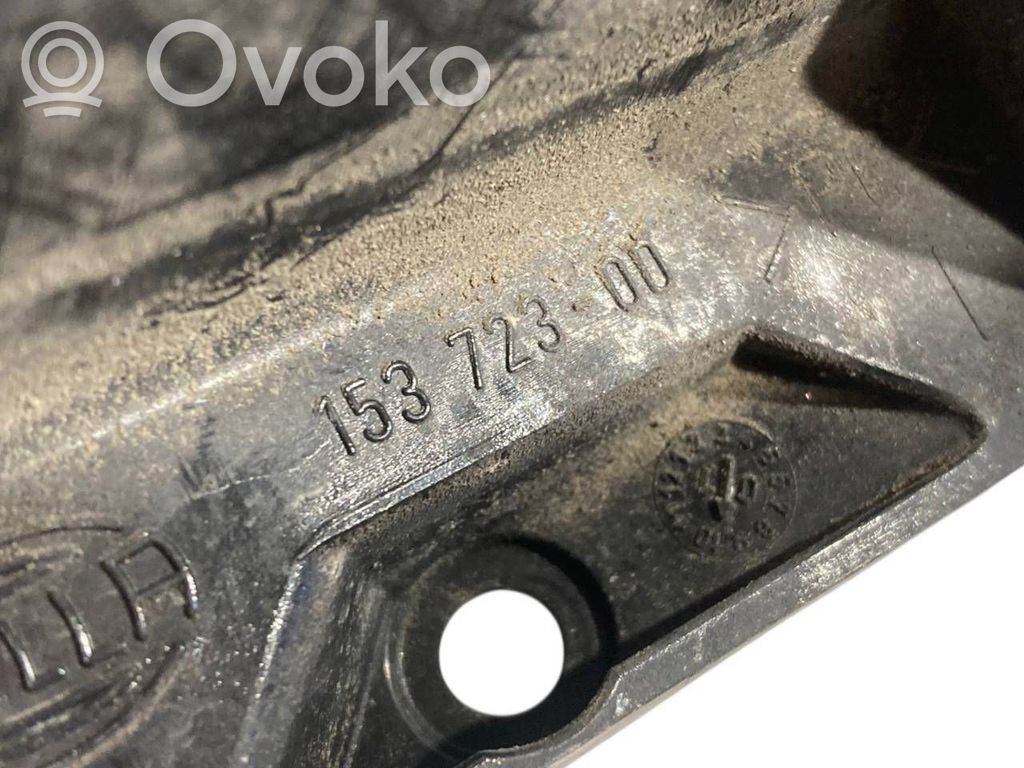 Priekšējā luktura turētājs