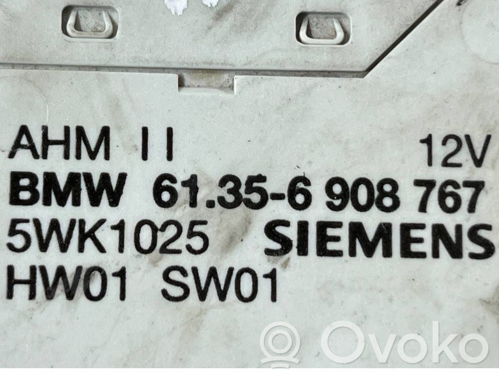 Trailer hitch control unit