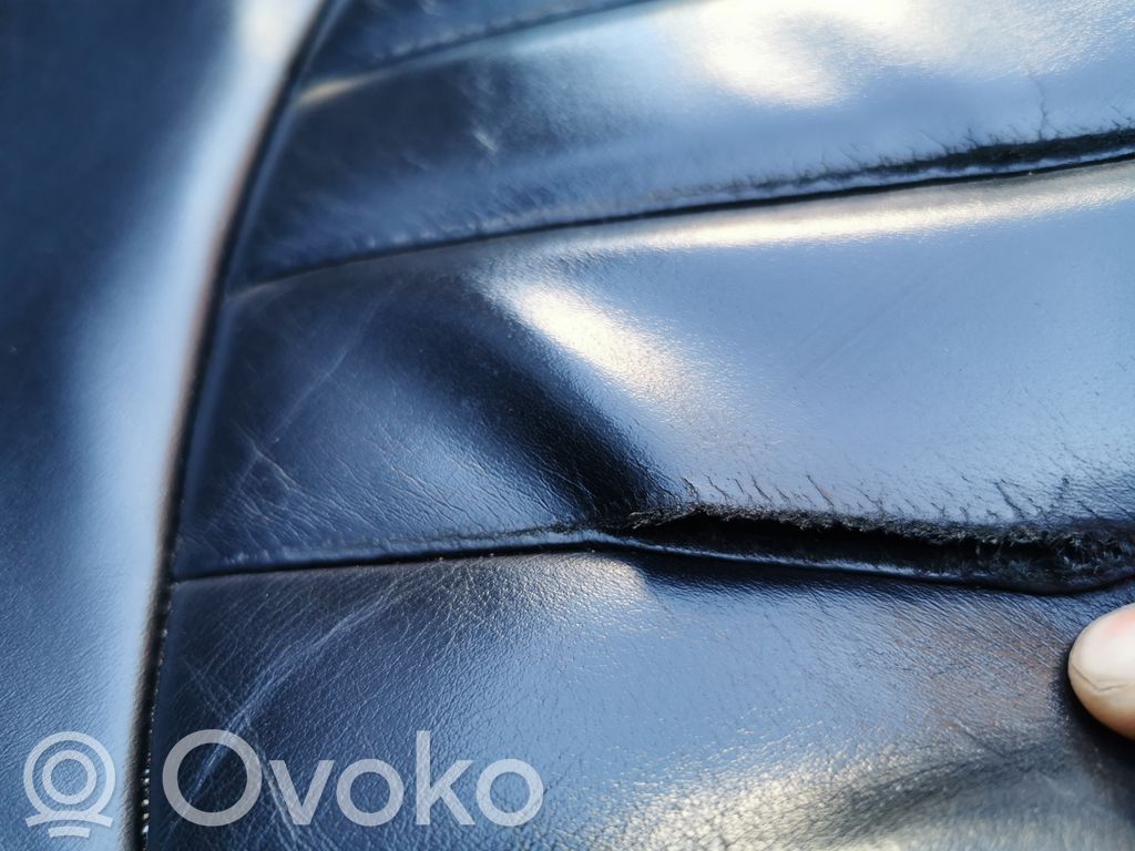 Salona daļu komplekts