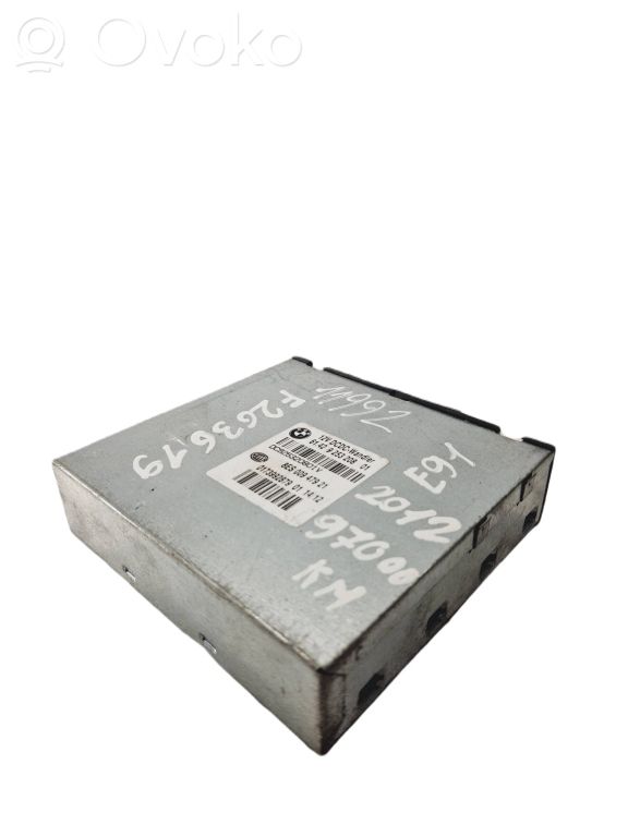 Voltage converter / converter module
