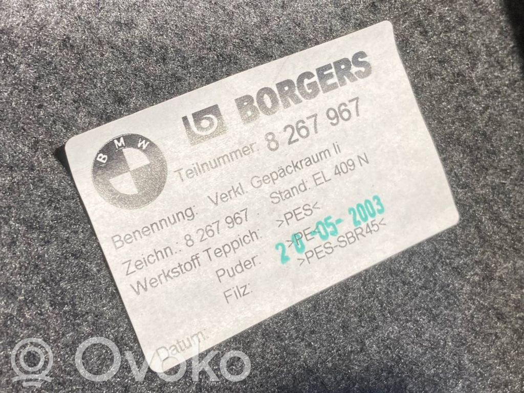 Side decorative trim panel