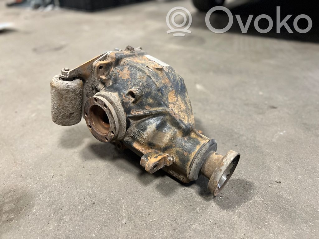 Aizmugurējais reduktors