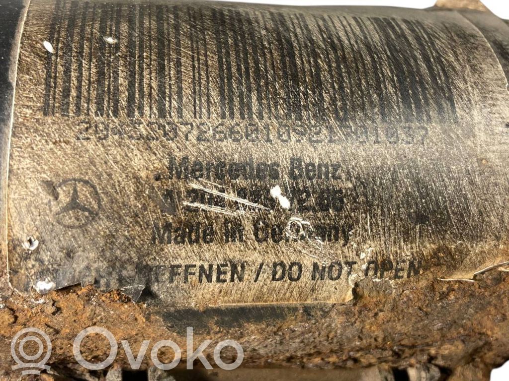 Front shock absorber with spring