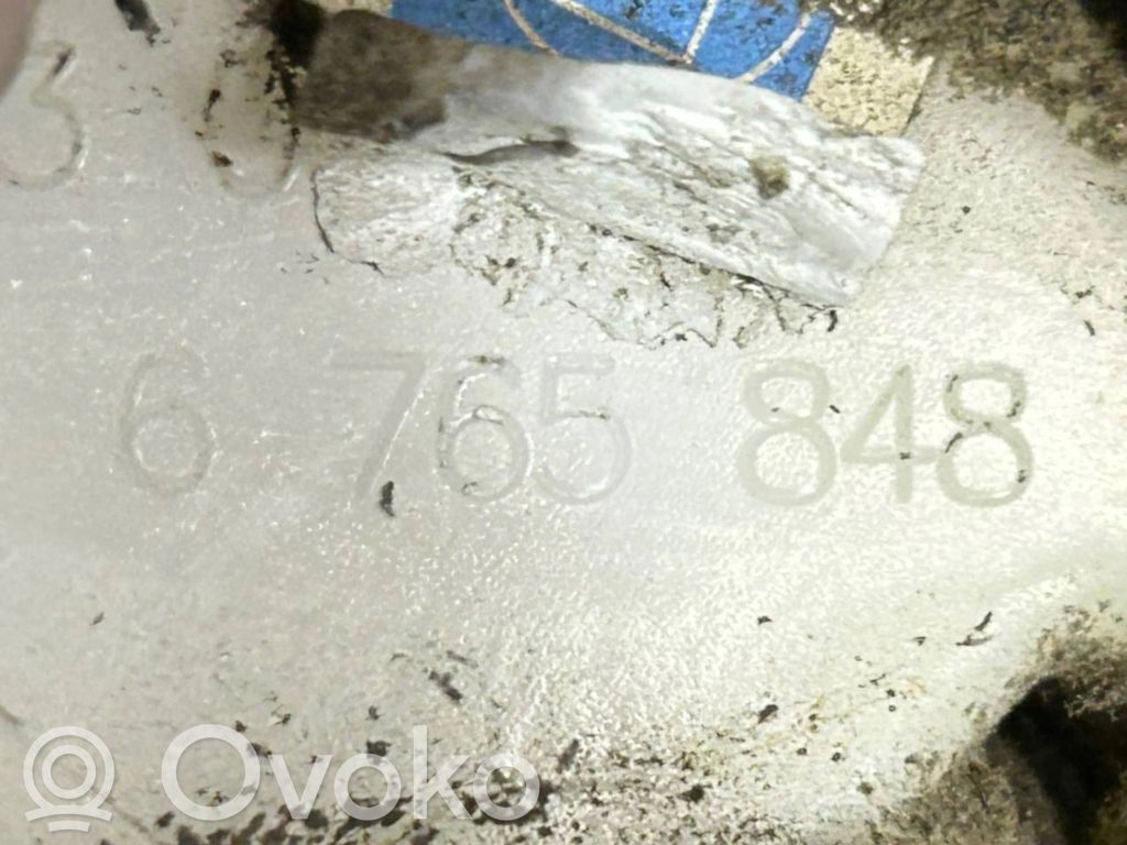 Fuel pump (in the fuel tank)