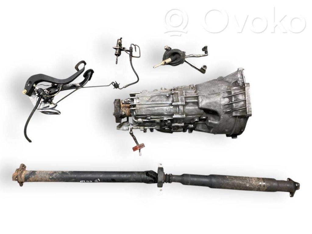 Mehāniska 6 ātrumu pārnesumkārba