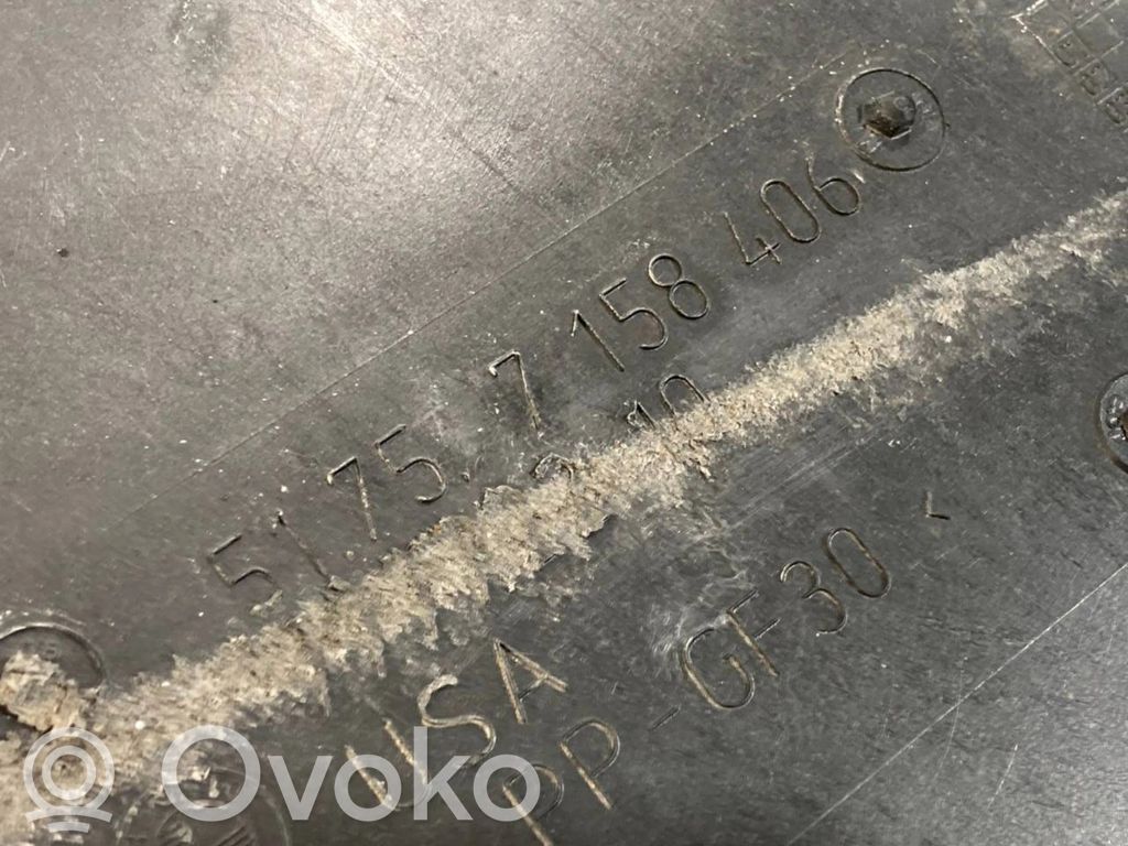 Underbody protection at the rear of the chassis