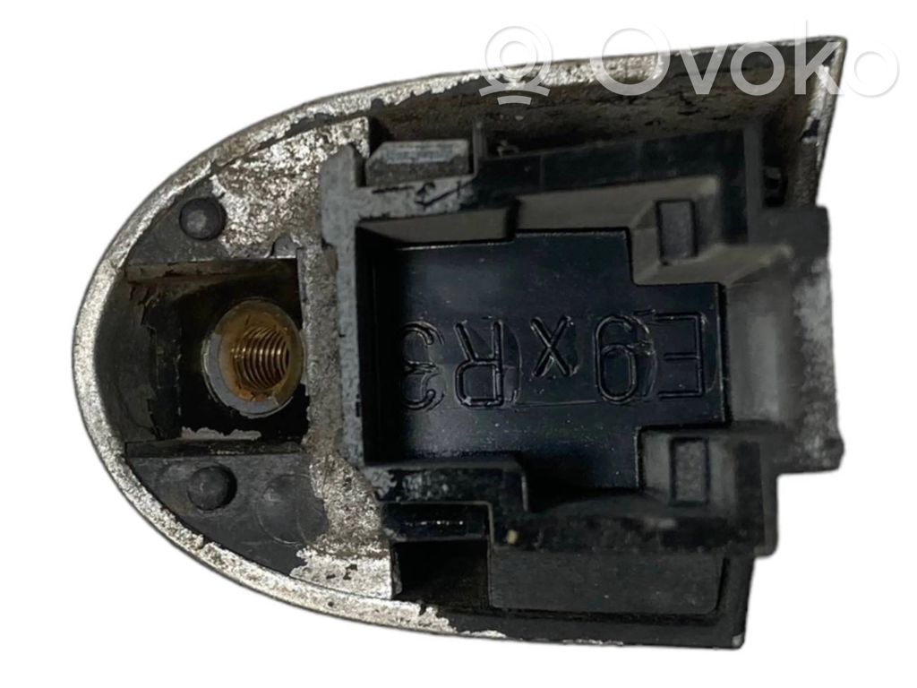 Крышка ручки задней двери