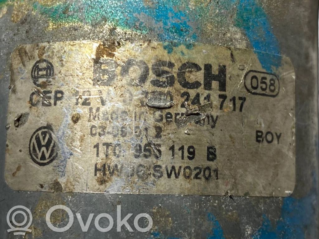 Stikla tīrītāja motoriņš