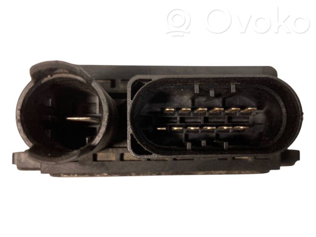 Glow plug relay