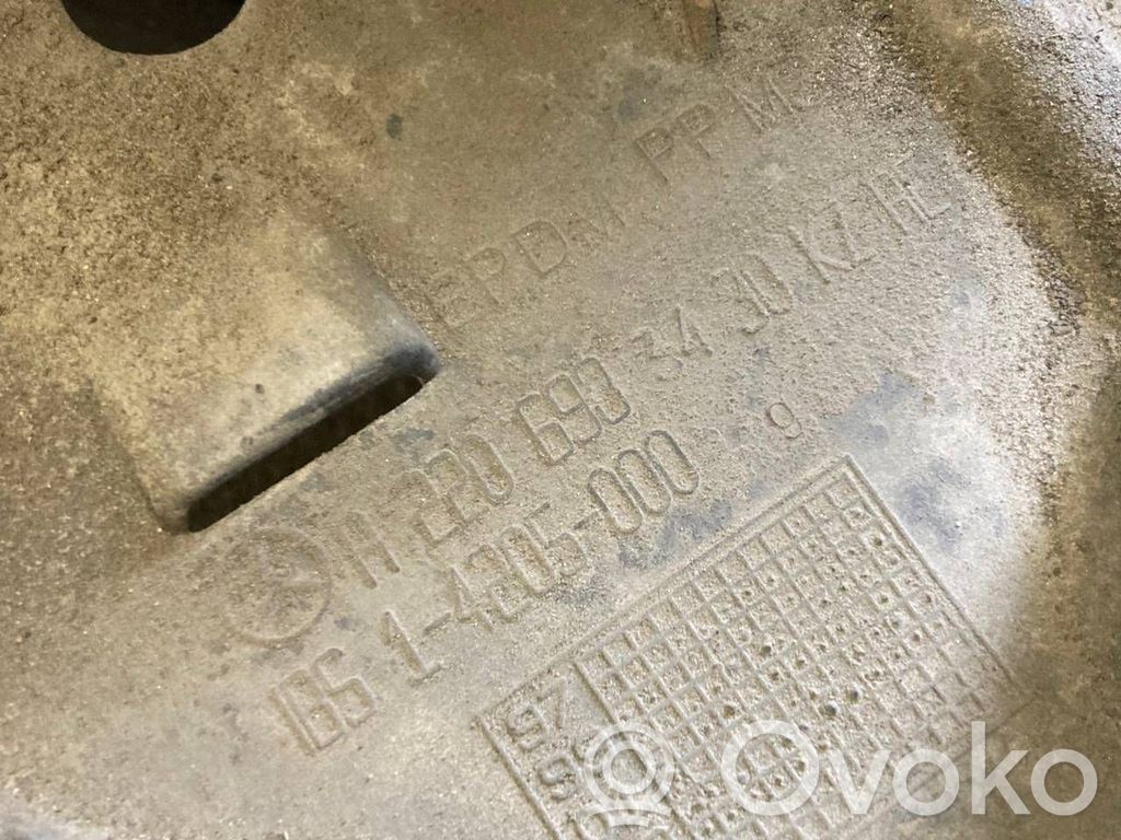 Aizmugurējais apakšspārns