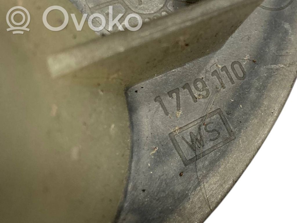 Dzesēšanas šķidruma izplešanās tvertne