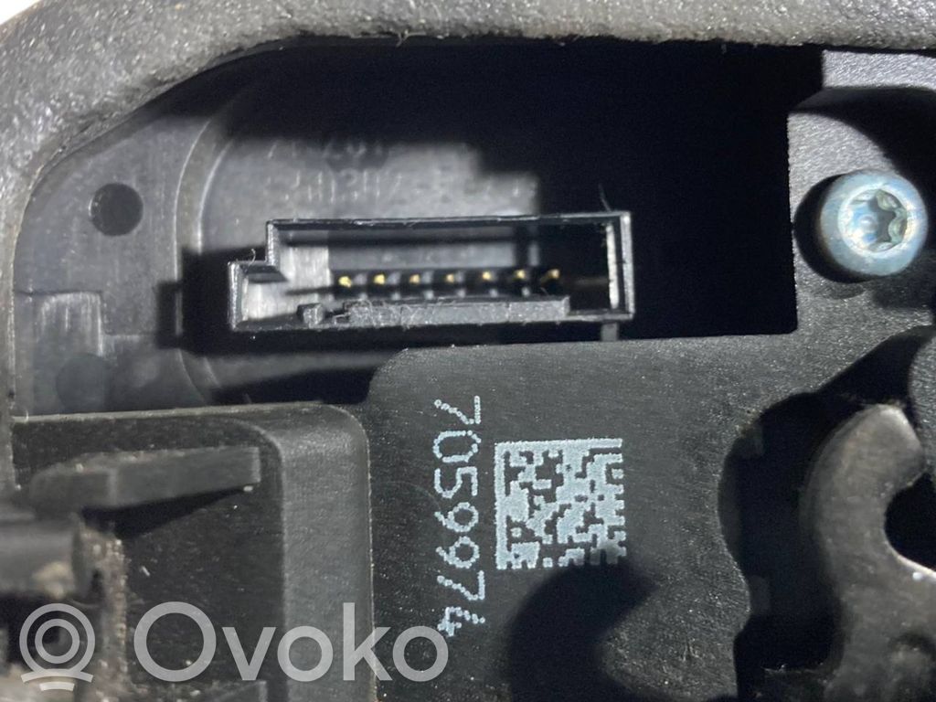 Передний замок