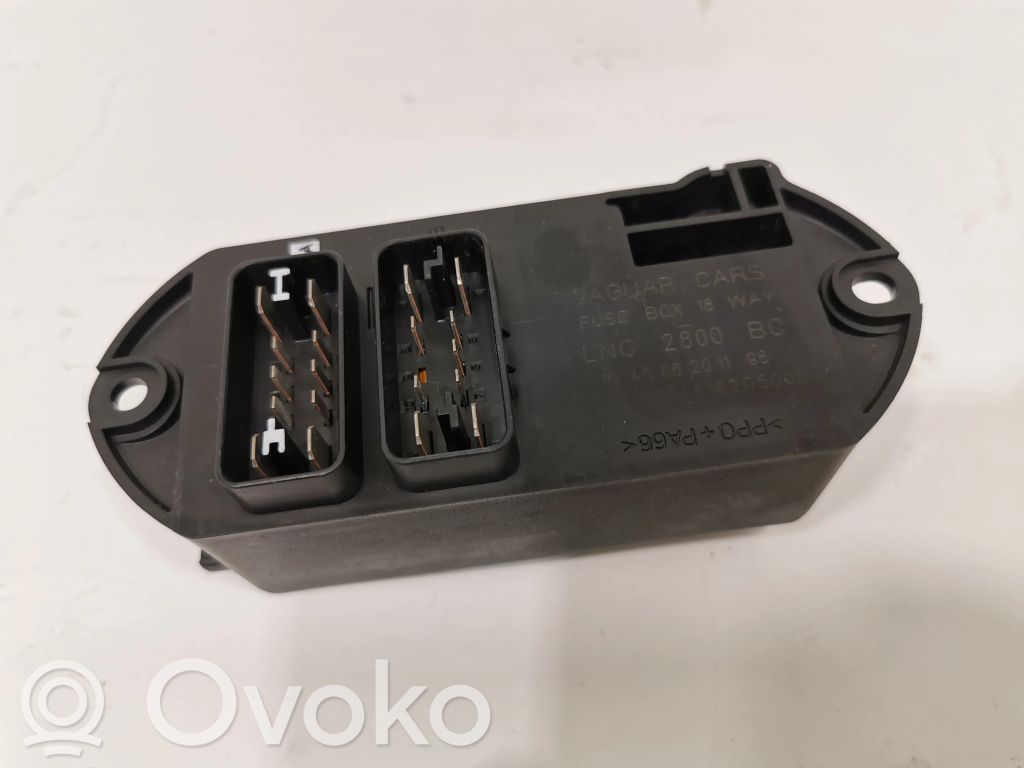 Fuse block