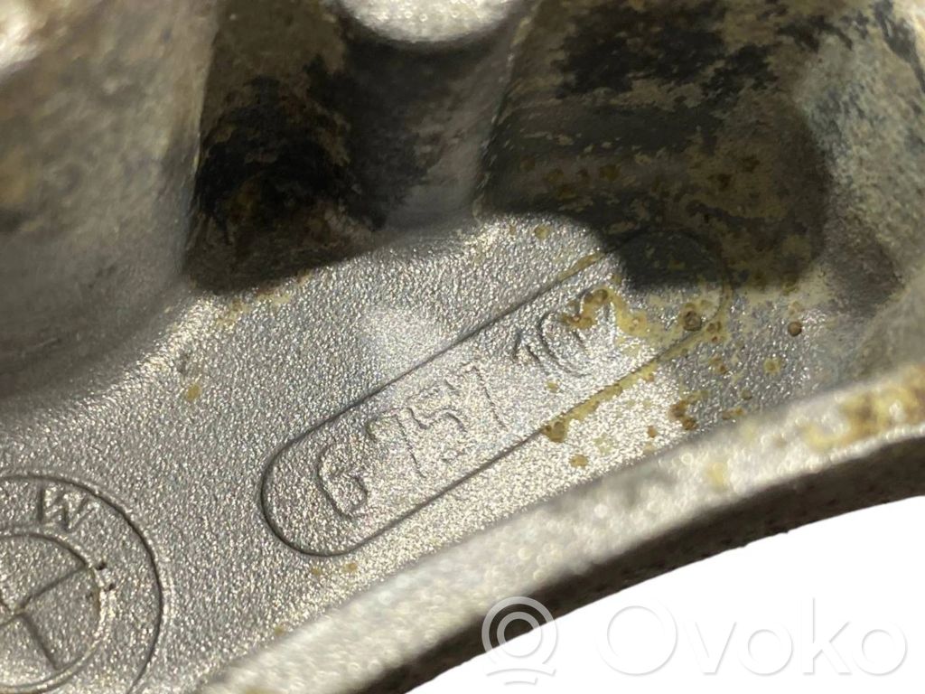 Pārnesumkārbas stiprinājuma kronšteins