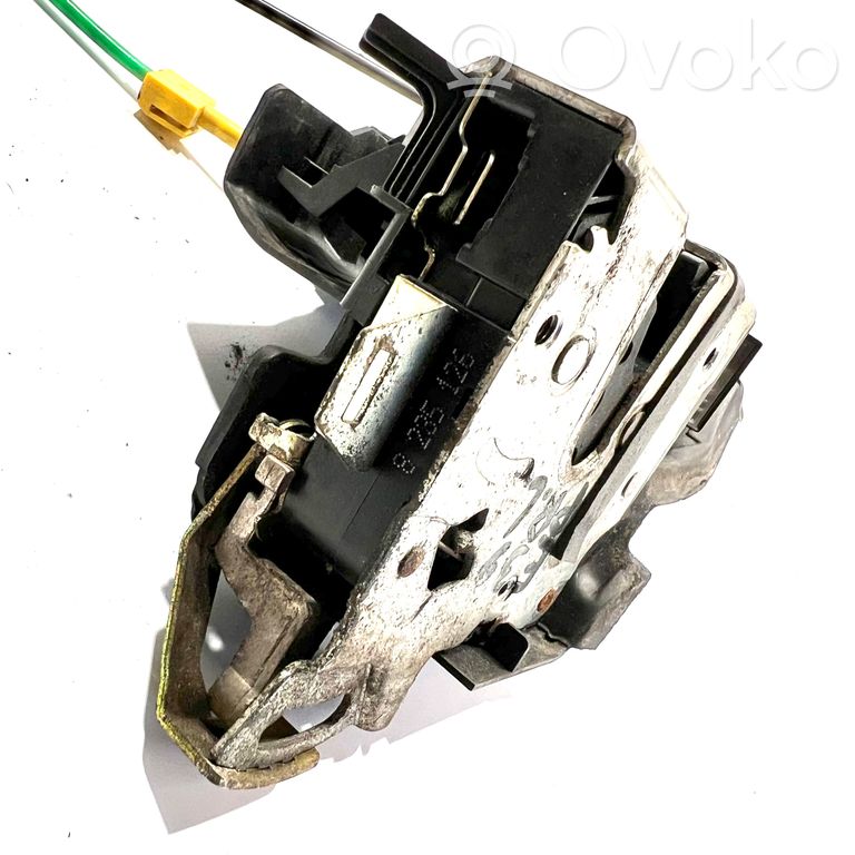 Передний замок