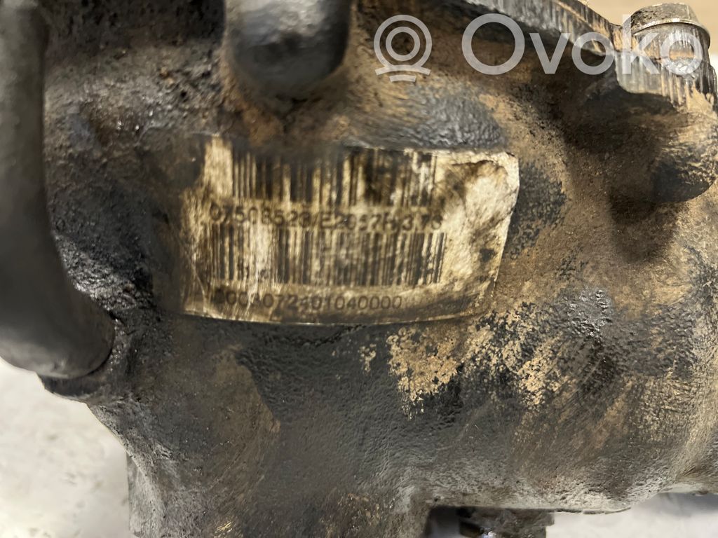 Priekšējais reduktors