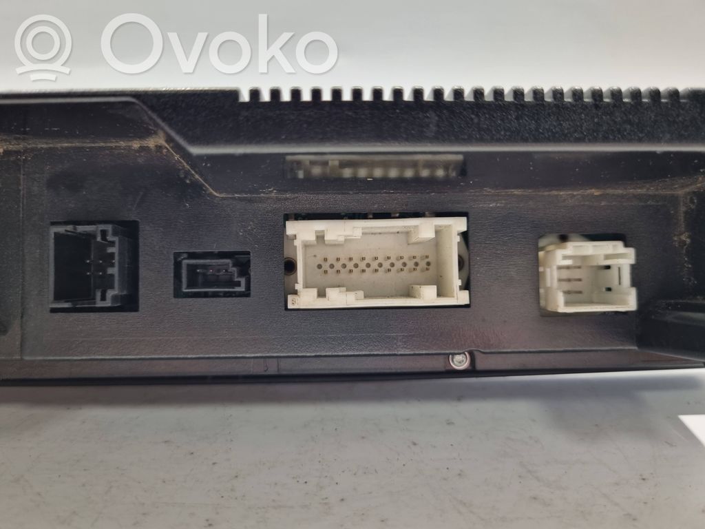 Gaisa kondicioniera / klimata kontroles / salona apsildes vadības bloks (salonā)