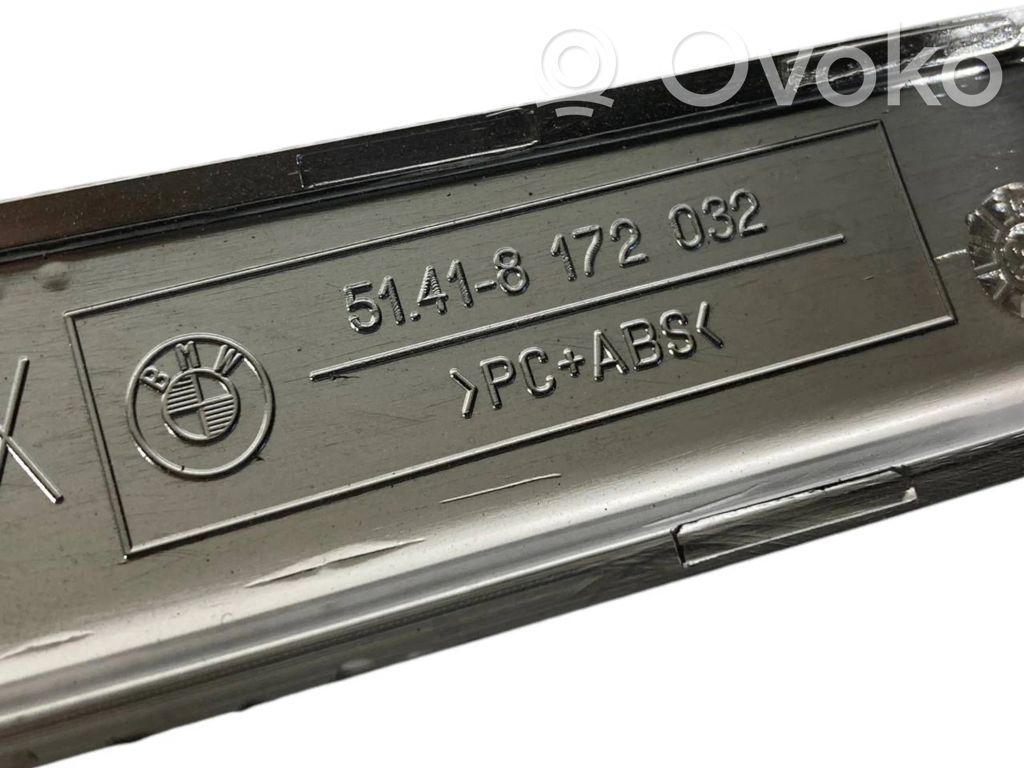 Sēdekļu un durvju dekoratīvās apdares komplekts