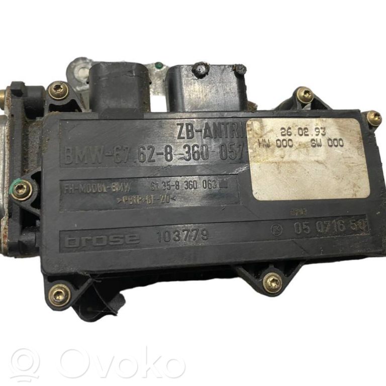 Передний электрический стеклоподъемник в сборе