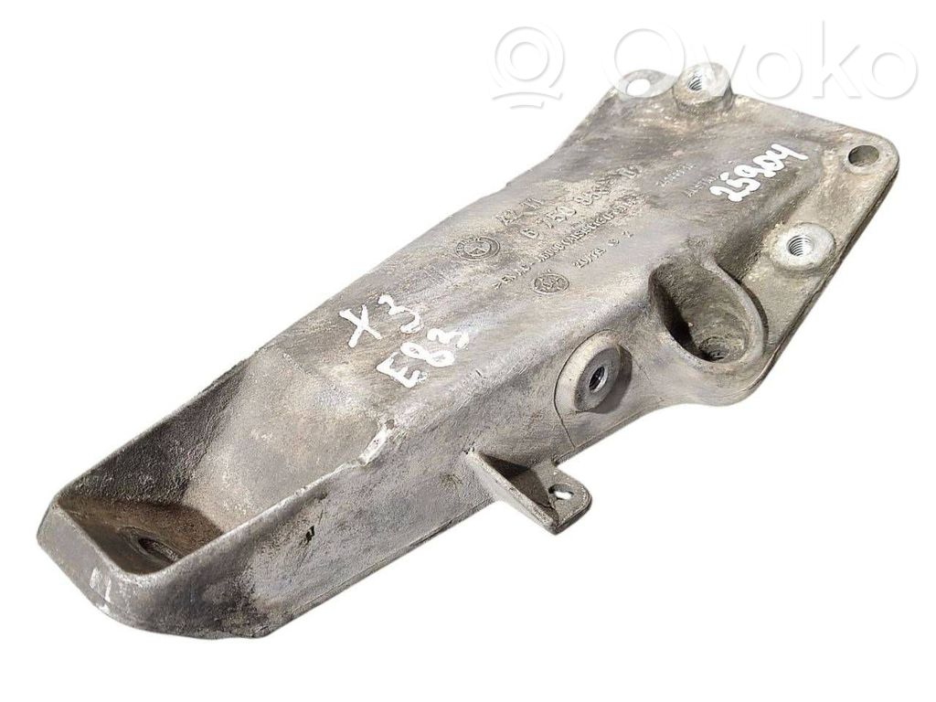 Dzinēja nostiprināšanas stiprinājums-kronšteins