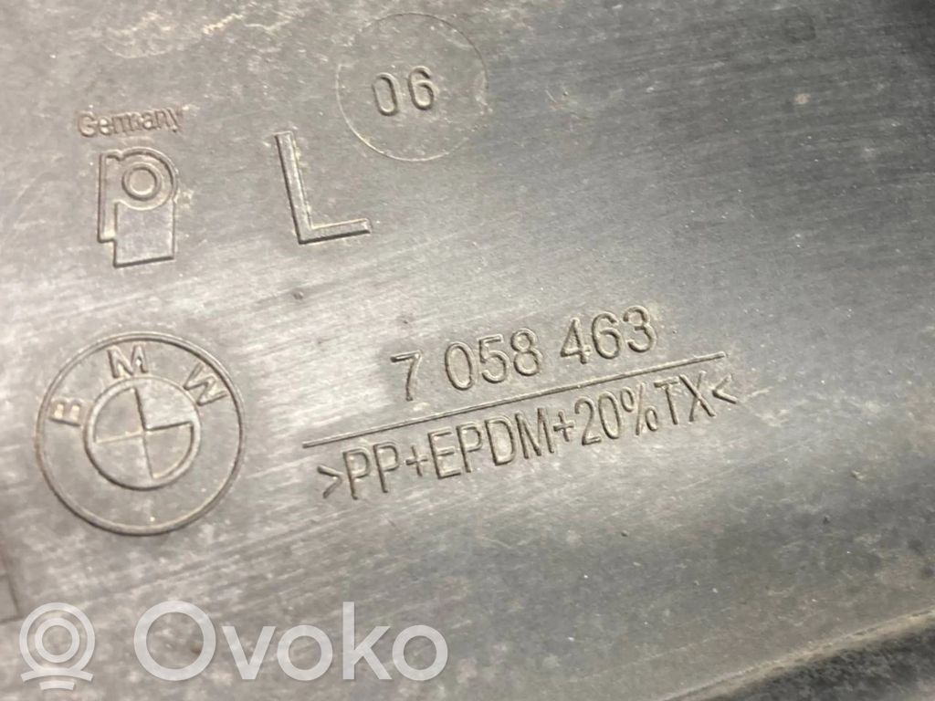 Pretmiglas luktura dekoratīvais režģis