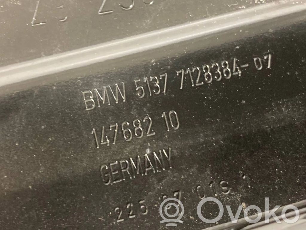 Cita virsbūves detaļa