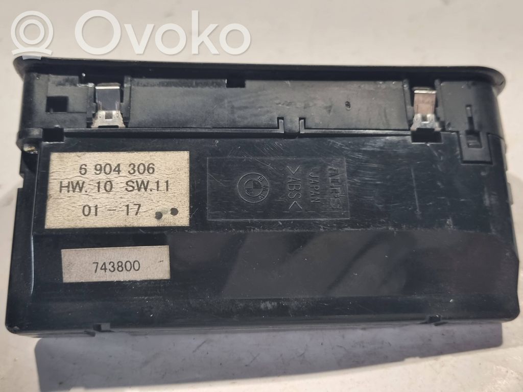 Power window switch