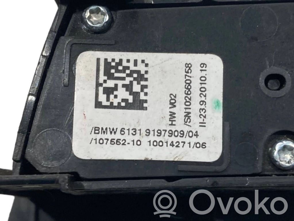 ESP (Electronic Stability Program) switch