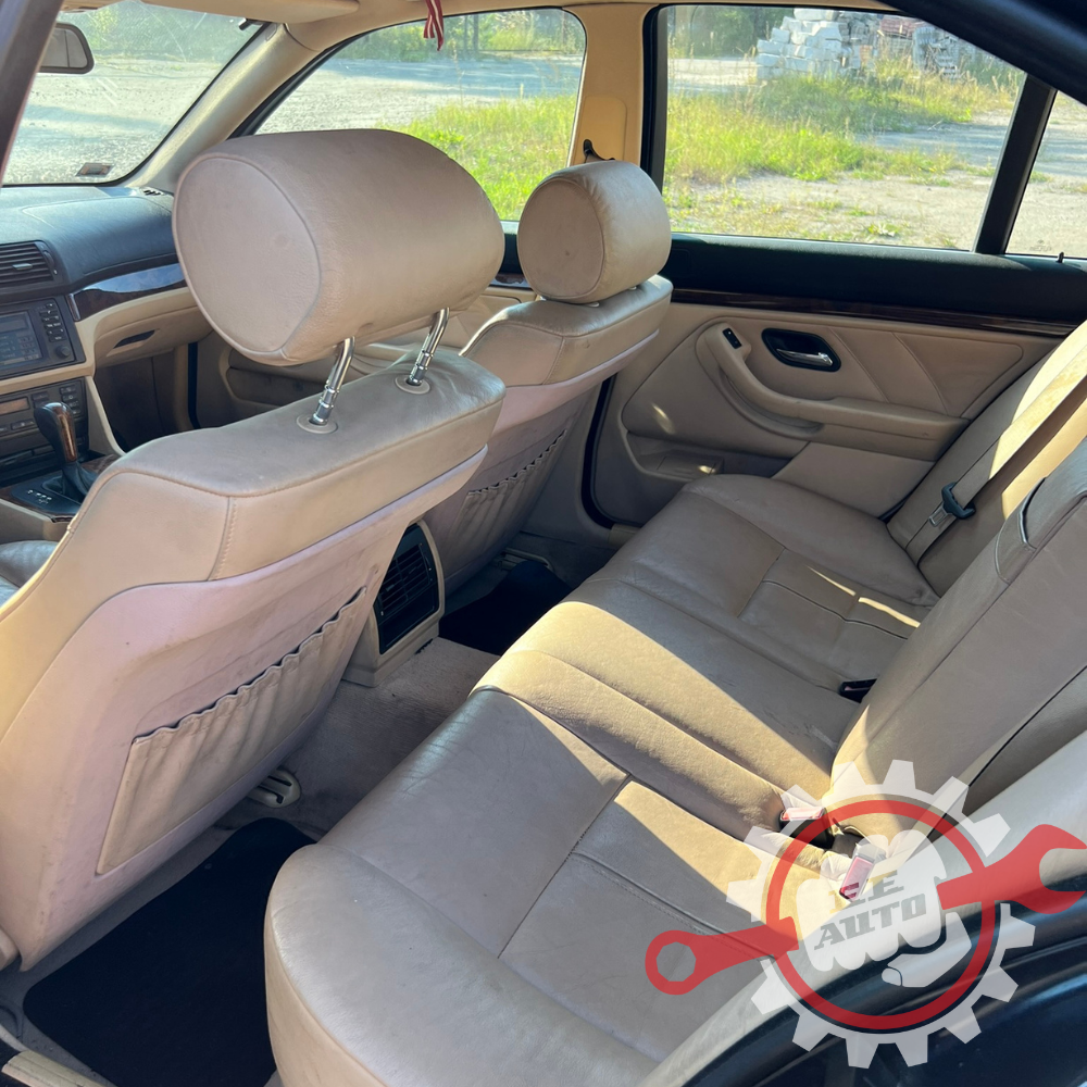 BMW 525i 2001.G.