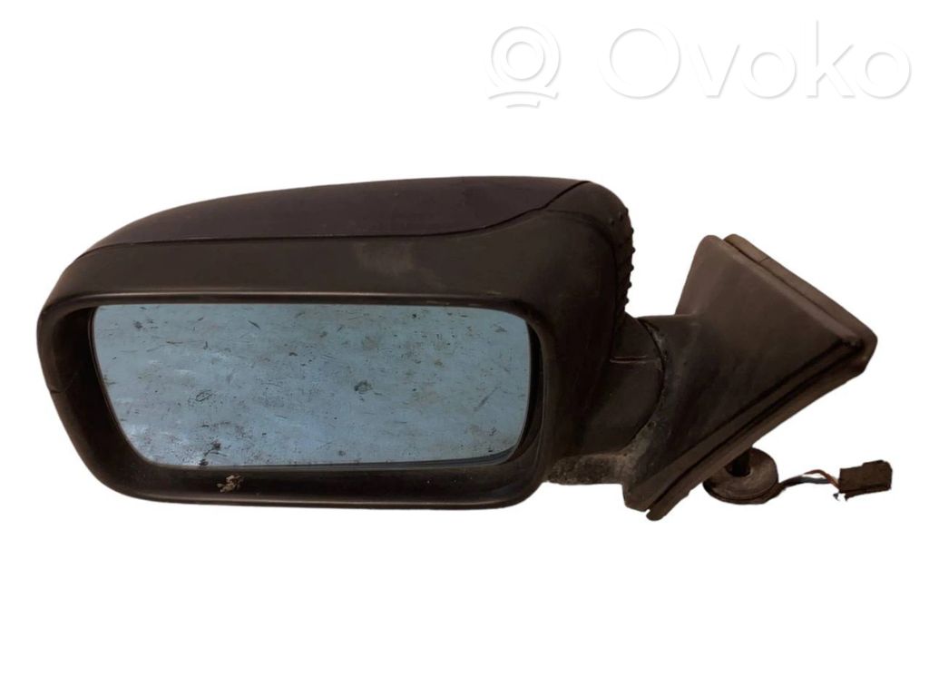 Mirror (electrically controlled)