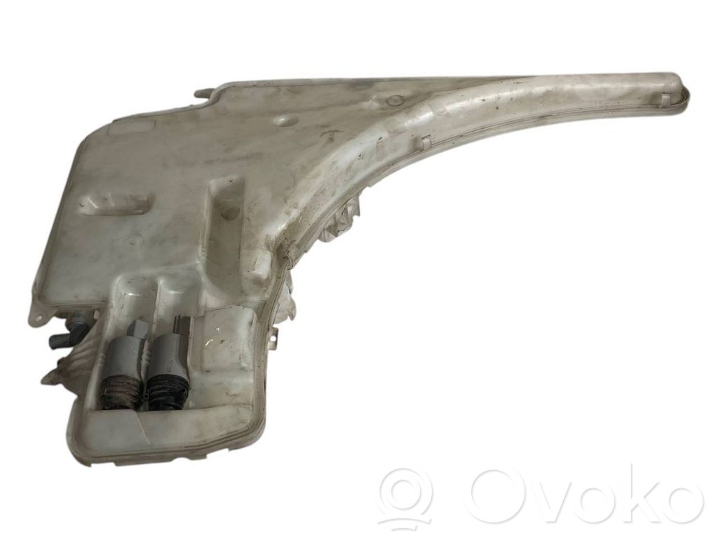 Window fluid tank
