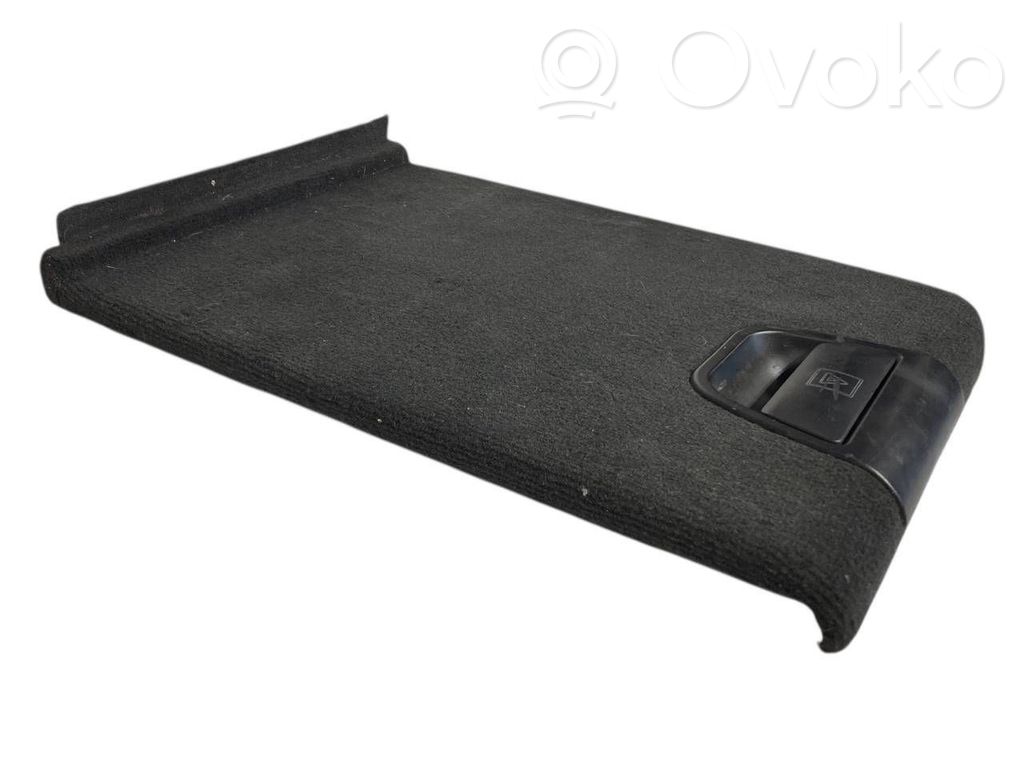 Side decorative trim panel