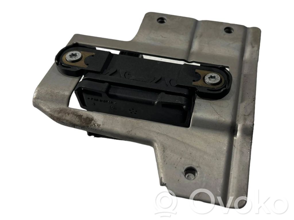 ESP (elektroniskās stabilitātes programmas) sensors (paātrinājuma sensors)