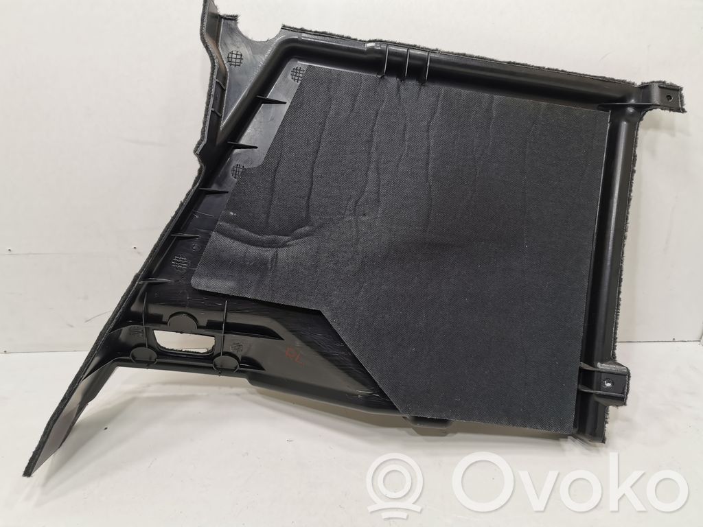 Side decorative trim panel