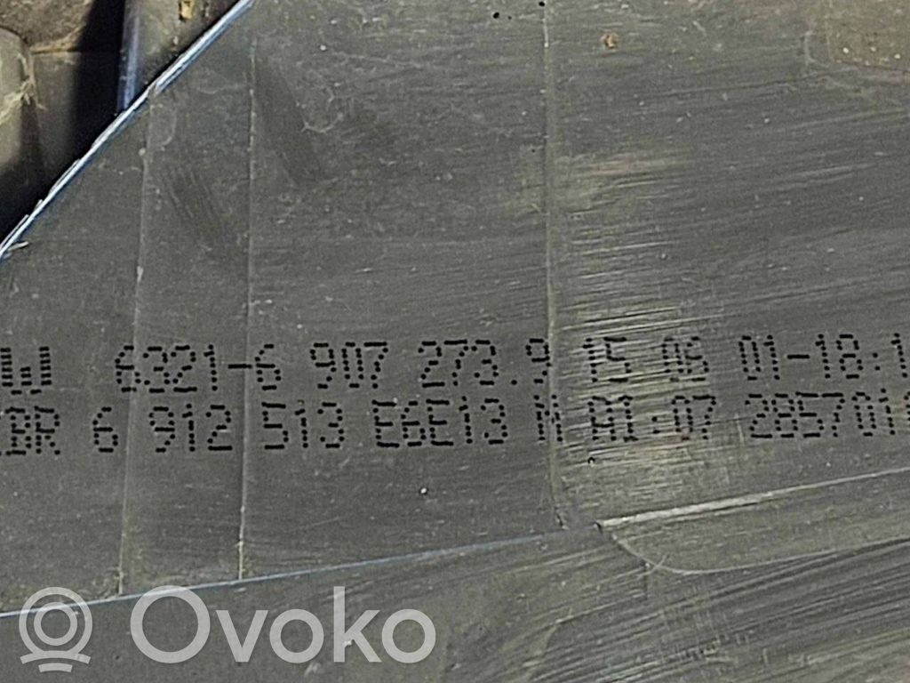 Aizmugurējais lukturis virsbūvē