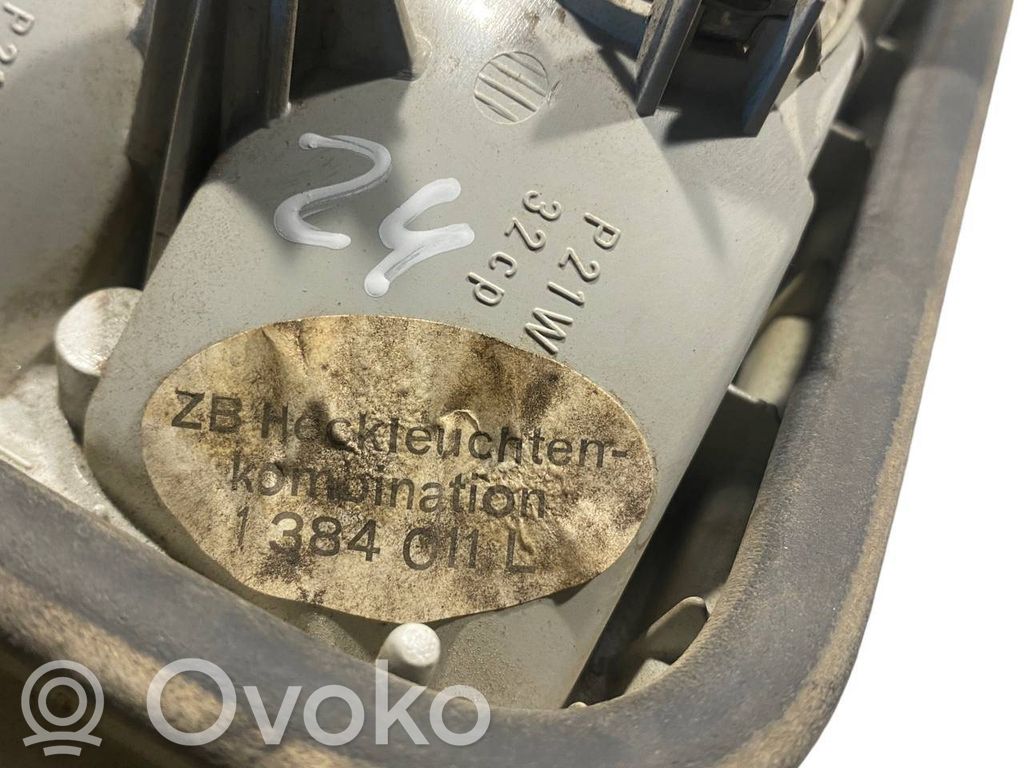 Aizmugurējais lukturis pārsegā