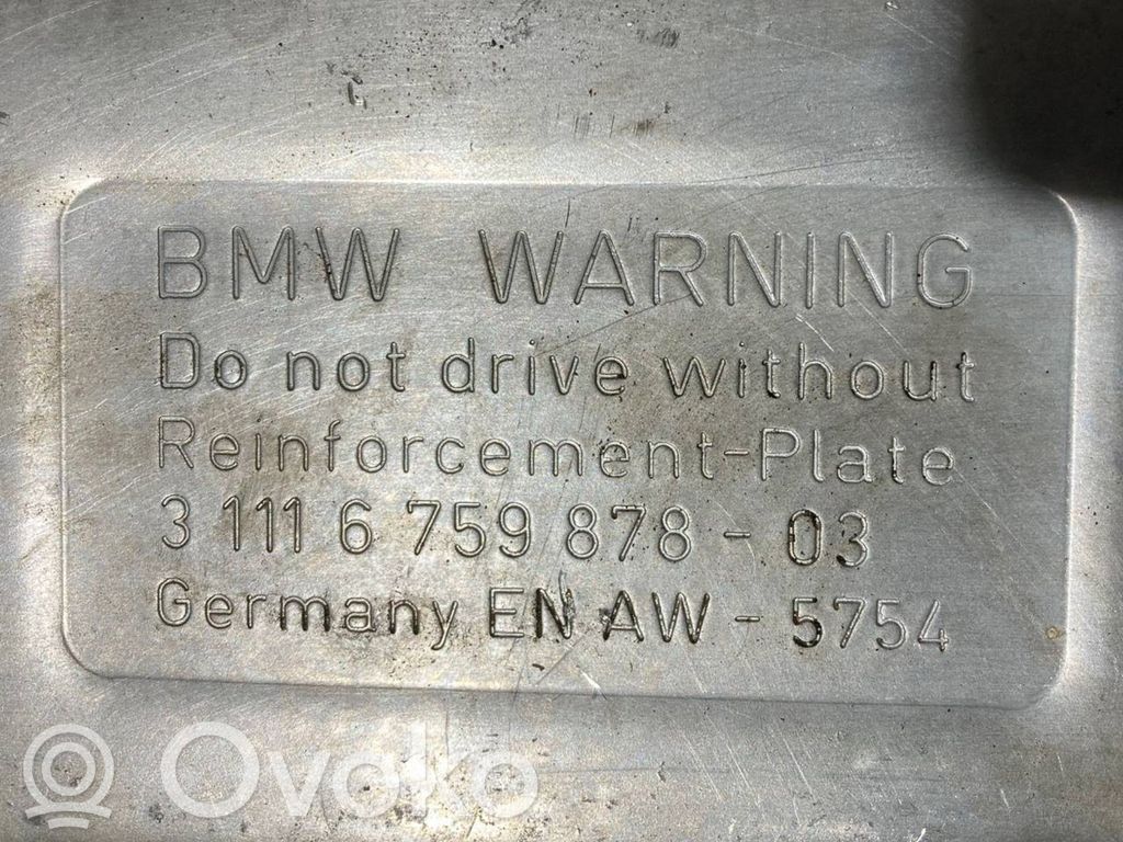 Engine underbody guard